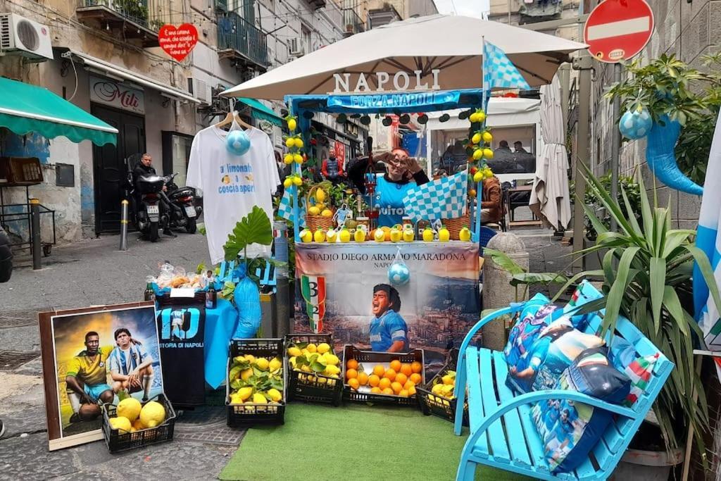 Da Nonna Lina Ai Quartieri Nápoly Kültér fotó